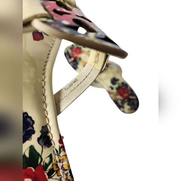 Tory Burch  - Picture 10 of 11